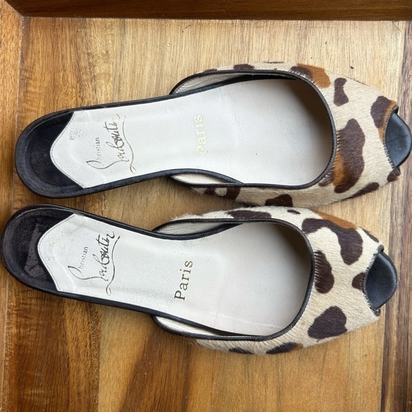 Christian Louboutin Animal Print Calf Hair Slides Sandals | Size 36 US 6 w/ Box - Picture 5 of 15